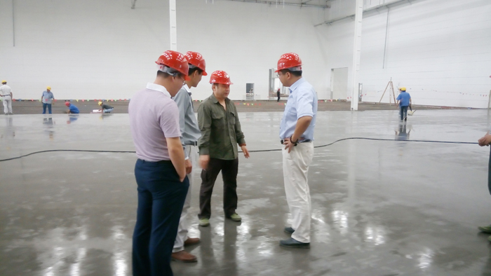 耐福地坪客戶考察--正在施工項目