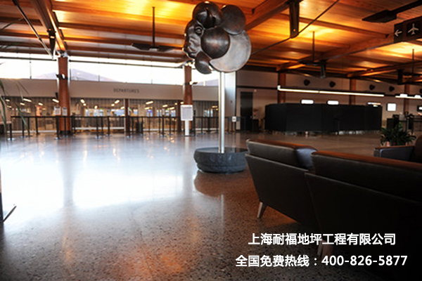 機(jī)場(chǎng)地面 機(jī)場(chǎng)地面