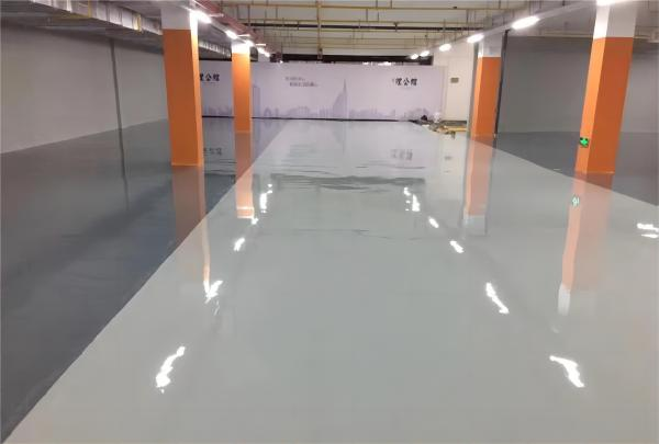 防靜電環(huán)氧自流平地坪