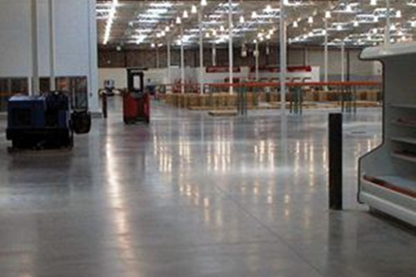 不發(fā)火地面