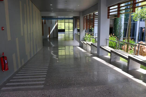 文萊大學(xué).jpg