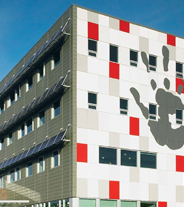 迪樂堡的地坪產(chǎn)品性能穩(wěn)定，完工非常及時