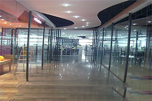 廠區(qū)辦公室地面