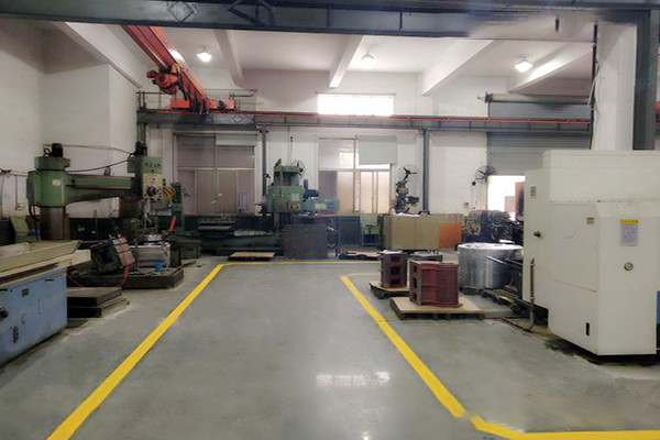 蘇州恩威爾——迪樂(lè)堡舊油污地面翻新改造 蘇州恩威爾——迪樂(lè)堡舊油污地面翻新改造