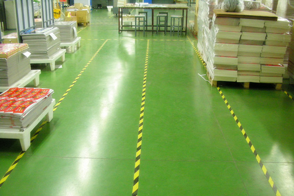 匯源印刷車(chē)間地面——密封固化地坪