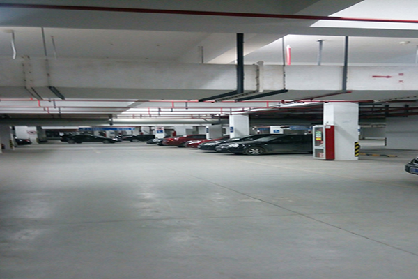 南通紡都地下停車場地面——密封固化地坪