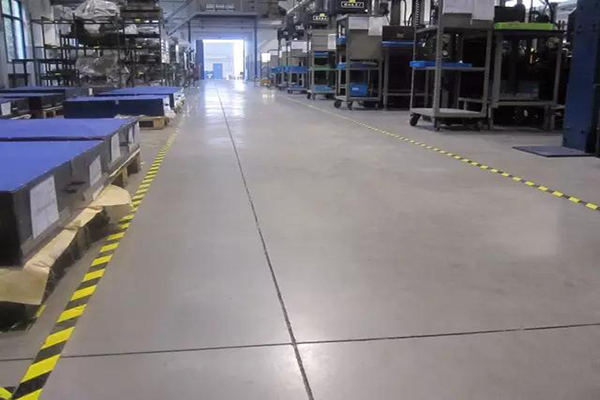 無錫伏爾康機(jī)械車間地面——迪樂堡密封固化地坪