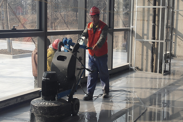 迪樂堡研磨拋光機(jī)